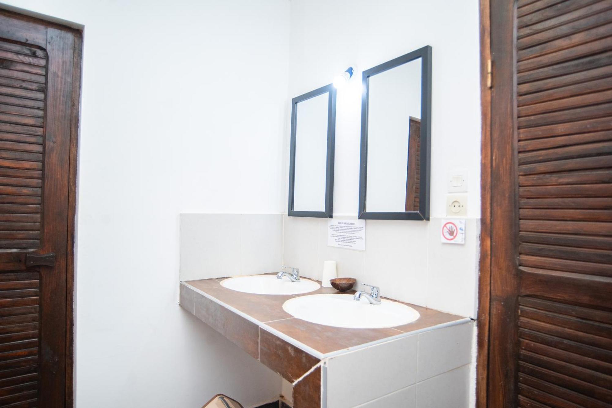 Hotel H1 Isalo Ranohira Extérieur photo