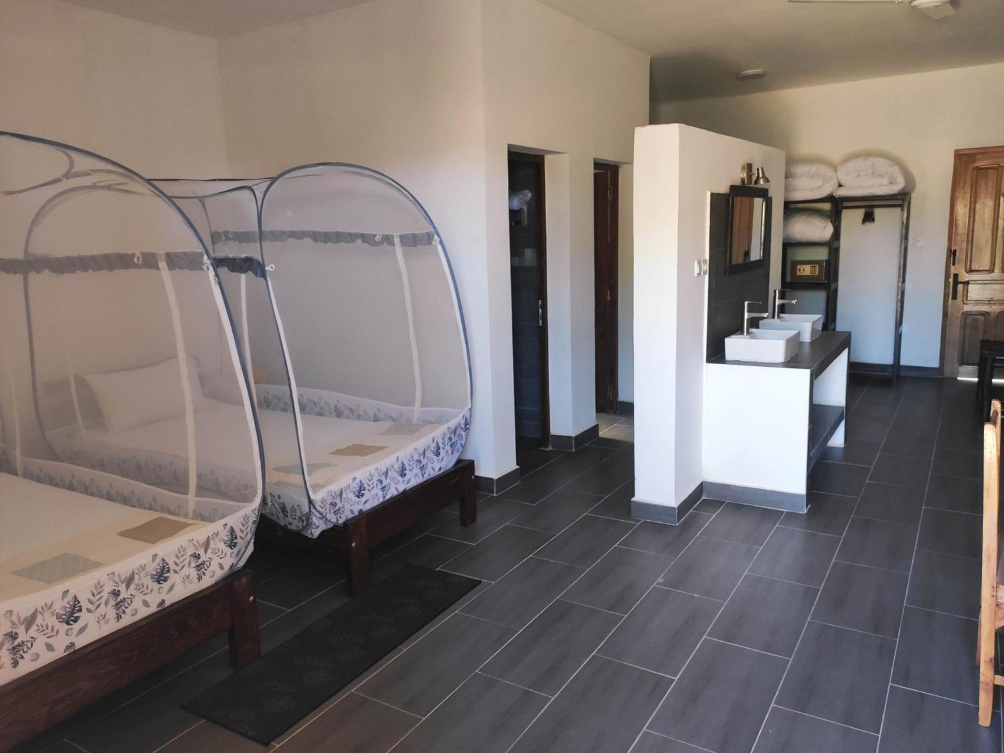 Hotel H1 Isalo Ranohira Extérieur photo