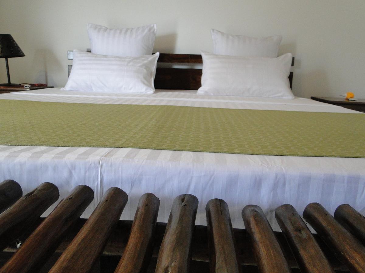 Hotel H1 Isalo Ranohira Extérieur photo