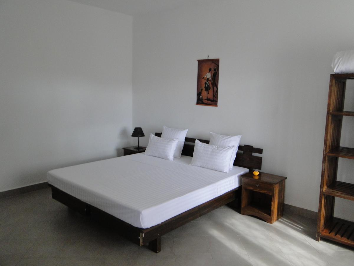 Hotel H1 Isalo Ranohira Extérieur photo